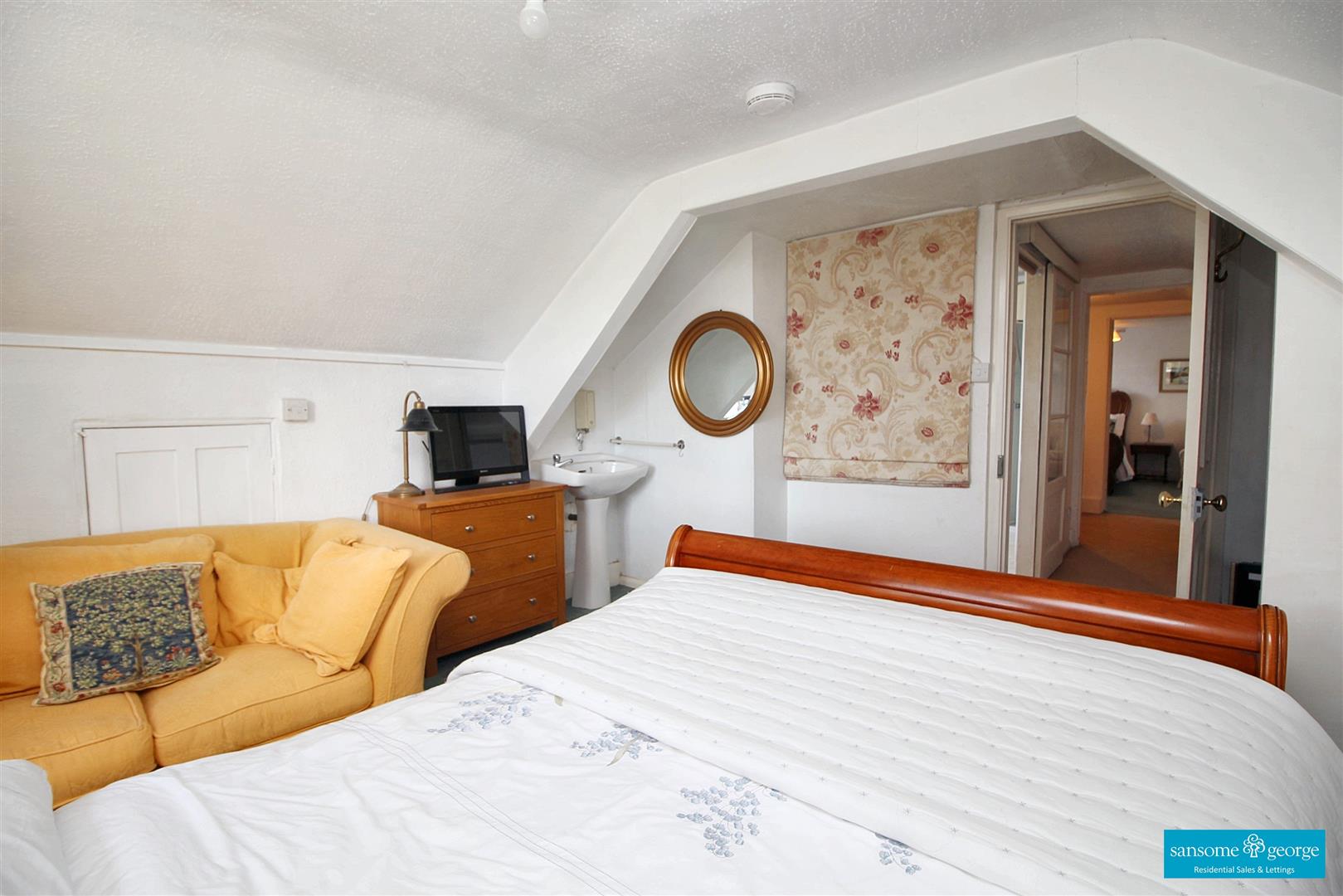 The Mount, Reading, Reading